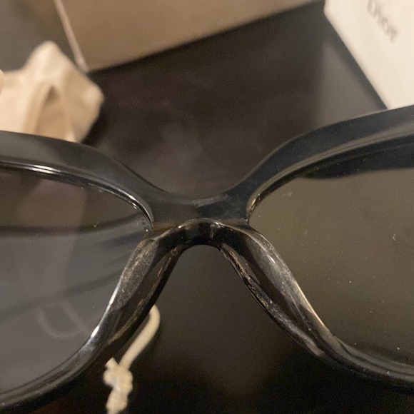 Dior Vintage limited edition black and white sunglasses. - Picture 7 of 10